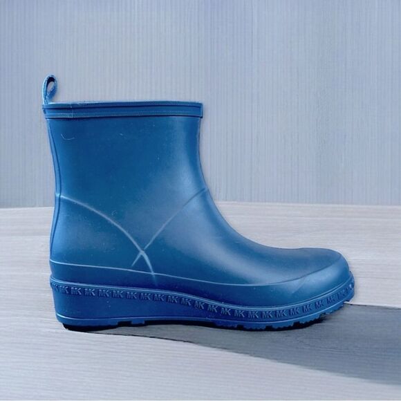 Michael Kors Mac Rain Bootie in River Blue - Picture 6 of 16